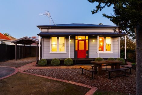 Photo of property in 73a Savage Crescent, West End, Palmerston North, 4412