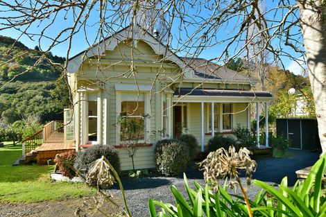 Photo of property in 20 Ahuroa Road, Puhoi, Warkworth, 0994