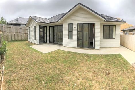Photo of property in 6 Rochdale Drive, Churton Park, Wellington, 6037