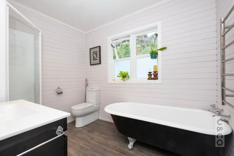 Photo of property in 244 School Road, Waimauku, 0881