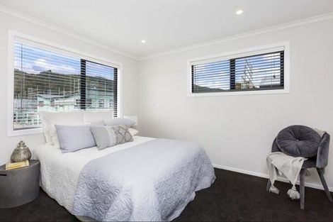 Photo of property in 36 Mawai Hakona Drive, Wallaceville, Upper Hutt, 5018