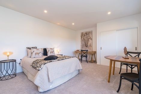 Photo of property in 16 Glengyle Street, Vauxhall, Dunedin, 9013