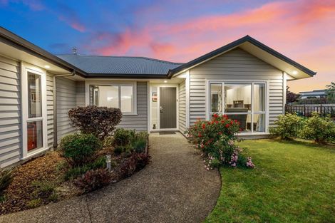 Photo of property in 1 Benmore Crescent, Pyes Pa, Tauranga, 3112