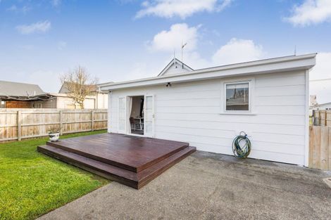 Photo of property in 11 Montagu Street, Feilding, 4702