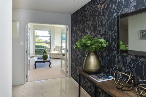 Photo of property in 135 Major Hornbrook Road, Mount Pleasant, Christchurch, 8081