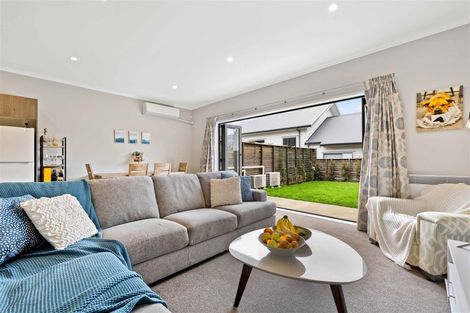 Photo of property in 3 Tuatua Road, Hobsonville, Auckland, 0616