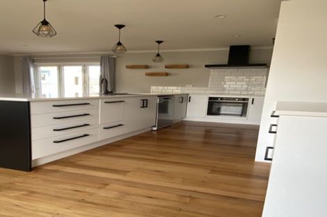 Photo of property in 10 Vardon Road, St Andrews, Hamilton, 3200