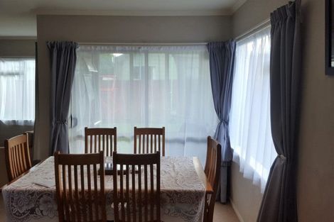 Photo of property in 19 Edgewater Grove, Whakatane, 3120