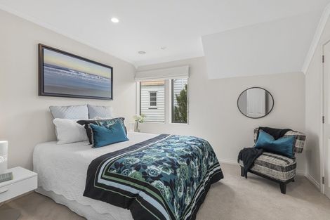 Photo of property in 29 Marina Grove, Hutt Central, Lower Hutt, 5010