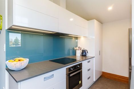 Photo of property in 73a Savage Crescent, West End, Palmerston North, 4412