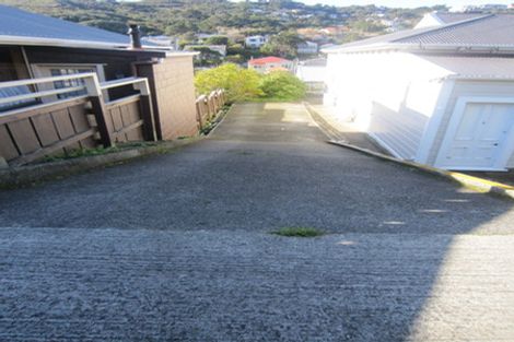 Photo of property in 36 The Parade, Island Bay, Wellington, 6023