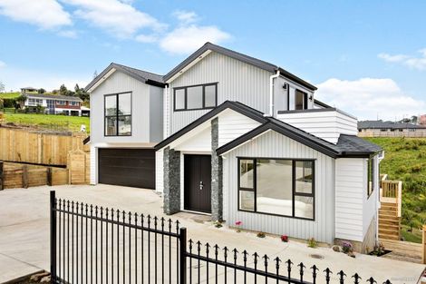 Photo of property in 7 Crows Road, Swanson, Auckland, 0614