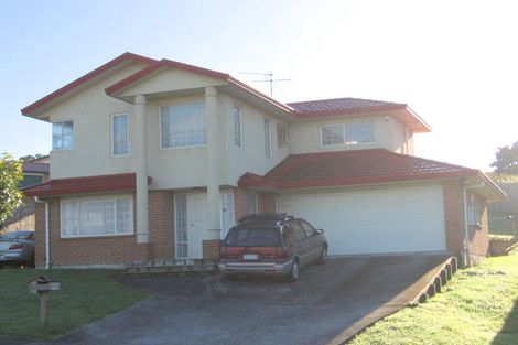 Photo of property in 17 Fairchild Avenue, Goodwood Heights, Auckland, 2105