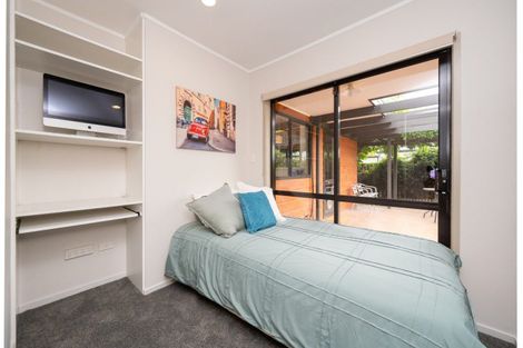 Photo of property in 7 Penlington Place, Havelock North, 4130