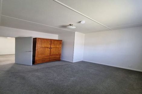 Photo of property in 49 Kiwi Esplanade, Mangere Bridge, Auckland, 2022