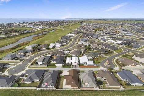 Photo of property in 20 Kokihi Close, Papamoa Beach, Papamoa, 3118