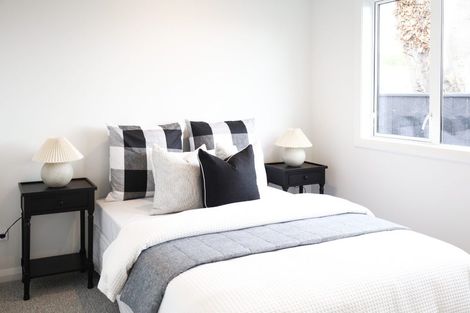 Photo of property in 14 Samuel Place, Terrace End, Palmerston North, 4410