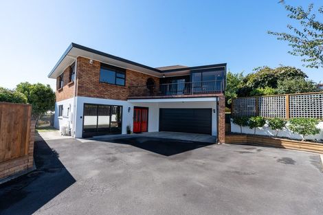 Photo of property in 2a Garthwood Road, Hillcrest, Hamilton, 3216