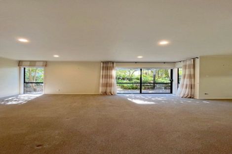 Photo of property in 17a Karetu Road, Greenlane, Auckland, 1051