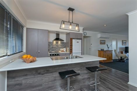 Photo of property in 16 Saxon Street, Motueka, 7120