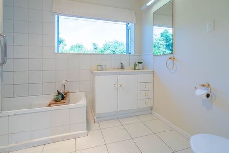 Photo of property in 10 Poplar Avenue, Raumati South, Paraparaumu, 5032
