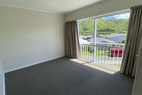 Photo of property in 95 Farmer Crescent, Taita, Lower Hutt, 5011