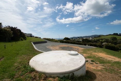 Photo of property in 13 Lori Lane, Coopers Beach, 0420