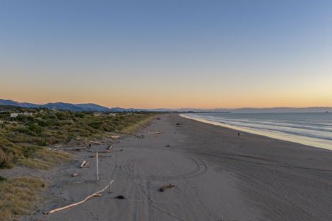Photo of property in 276 Peka Peka Road, Peka Peka, Waikanae, 5391
