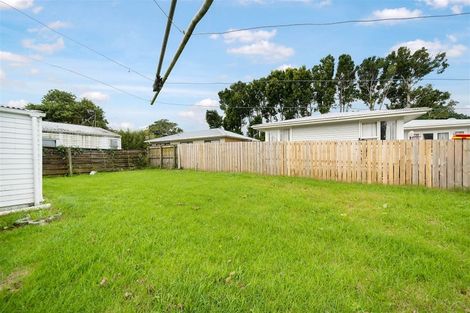 Photo of property in 24 Killington Crescent, Mangere, Auckland, 2022