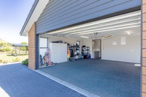 Photo of property in 8 Komahimahi Way, Motuoapa, 3382