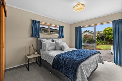 Photo of property in 20 Hetley Crescent, Taradale, Napier, 4112