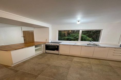 Photo of property in 24 Noeleen Street, Glenfield, Auckland, 0629