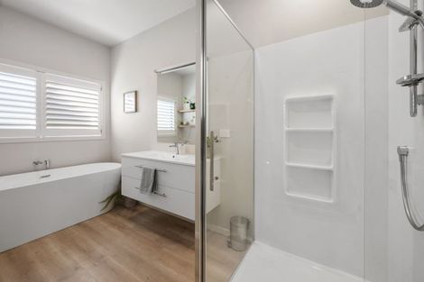 Photo of property in 44 Kittyhawk Drive, Kinloch, Taupo, 3377