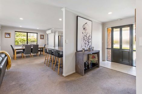 Photo of property in 11 Christy Brown Place, Leamington, Cambridge, 3432