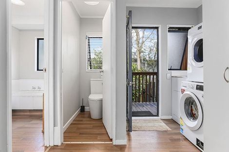 Photo of property in 46a Riserra Drive, Ranui, Auckland, 0612