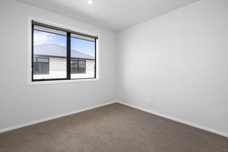 Photo of property in 2/18 Betley Crescent, Fairview Downs, Hamilton, 3214