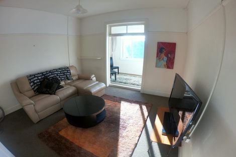 Photo of property in 127 Saint Aubyn Street, New Plymouth, 4310