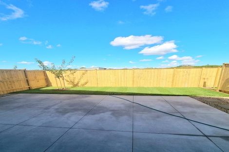 Photo of property in 22 Exmoor Road, Karaka, Papakura, 2113