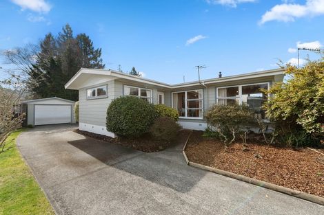 Photo of property in 69 Martin Street, Utuhina, Rotorua, 3015