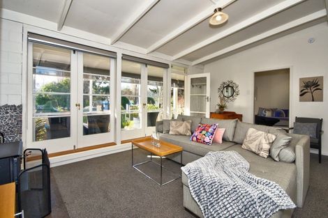 Photo of property in 180 Kent Street, Kingston, Athol, 9793