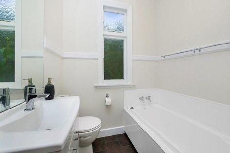 Photo of property in 4 Lionel Street, Avonside, Christchurch, 8061