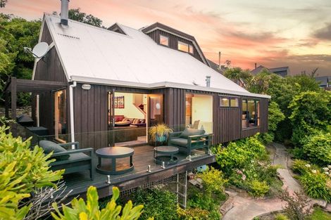 Photo of property in 245 Cannon Hill Crescent, Mount Pleasant, Christchurch, 8081