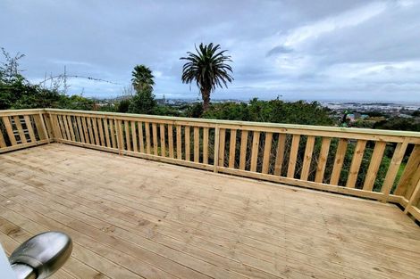 Photo of property in 41 Te Kawa Road, Greenlane, Auckland, 1061