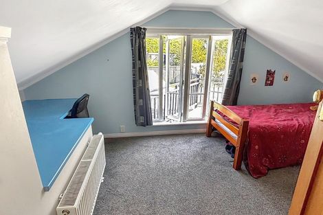 Photo of property in 43 Tauhinu Road, Miramar, Wellington, 6022