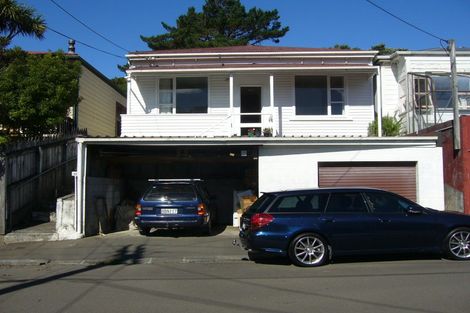 Photo of property in 49 Mckinley Crescent, Brooklyn, Wellington, 6021