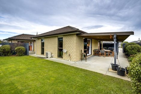 Photo of property in 3 Waitaha Place, Clive, 4102