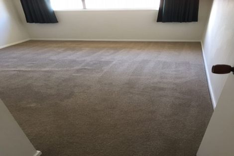 Photo of property in 2/282 Pakuranga Road, Pakuranga Heights, Auckland, 2010