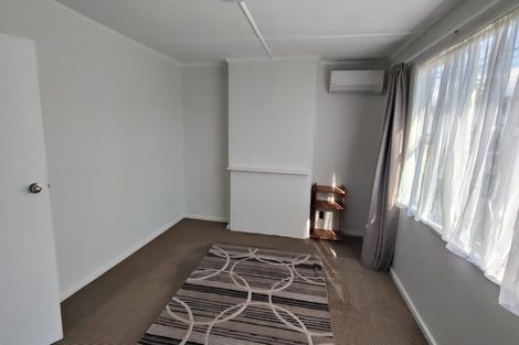 Photo of property in 5 List Street, Welbourn, New Plymouth, 4310