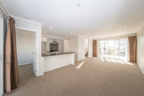 Photo of property in 22 Fernly Rise, Flat Bush, Auckland, 2019