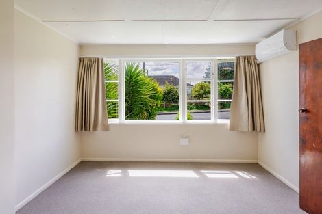 Photo of property in 20 Churchill Street, Waipukurau, 4200